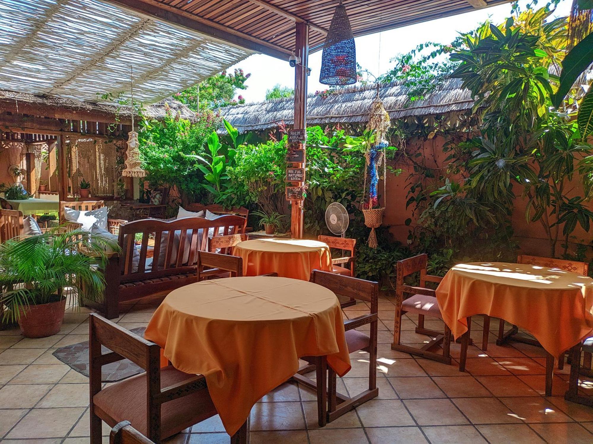 Le Nouvel Eden Hotel Toliara Kültér fotó