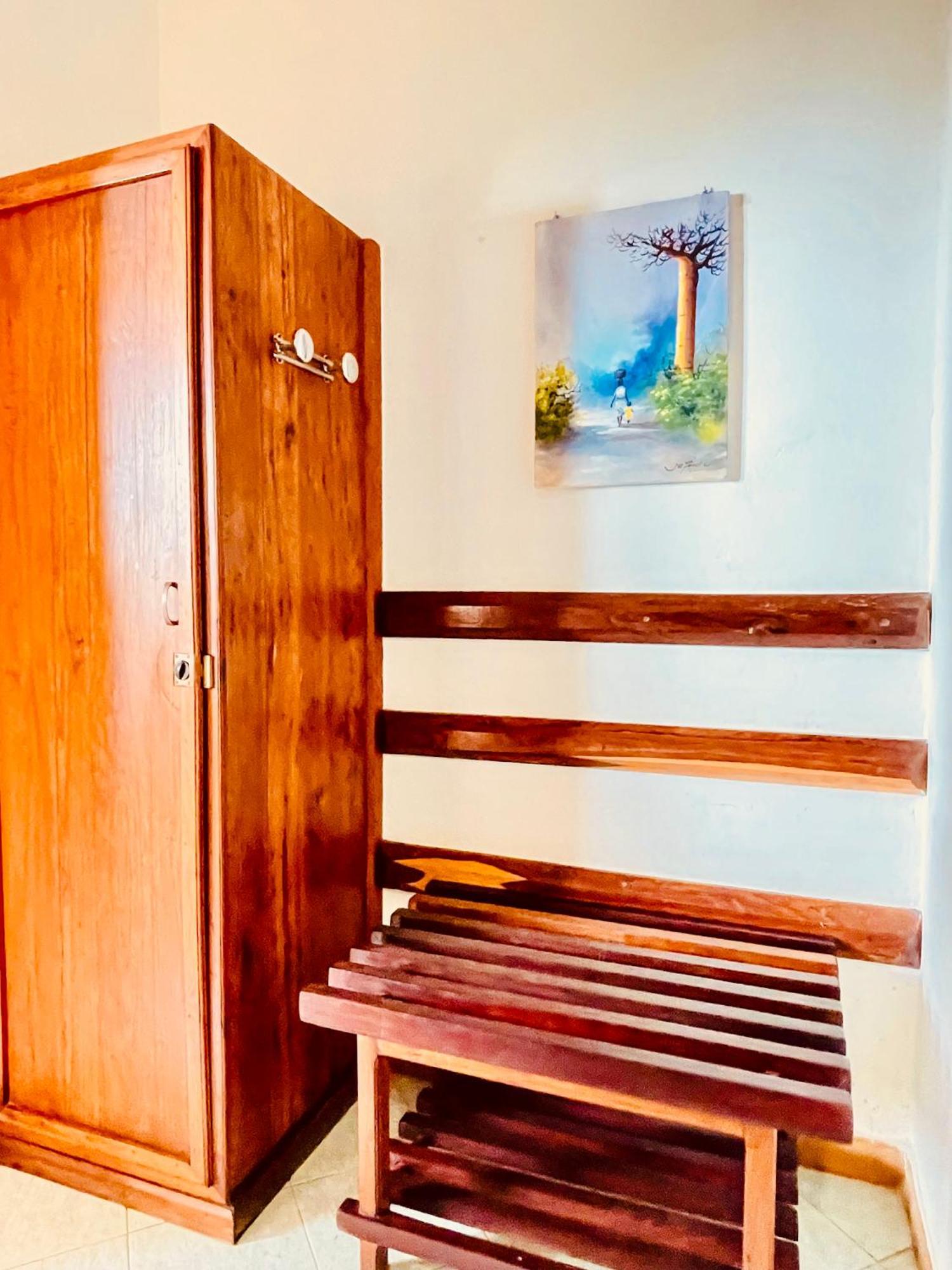 Le Nouvel Eden Hotel Toliara Kültér fotó