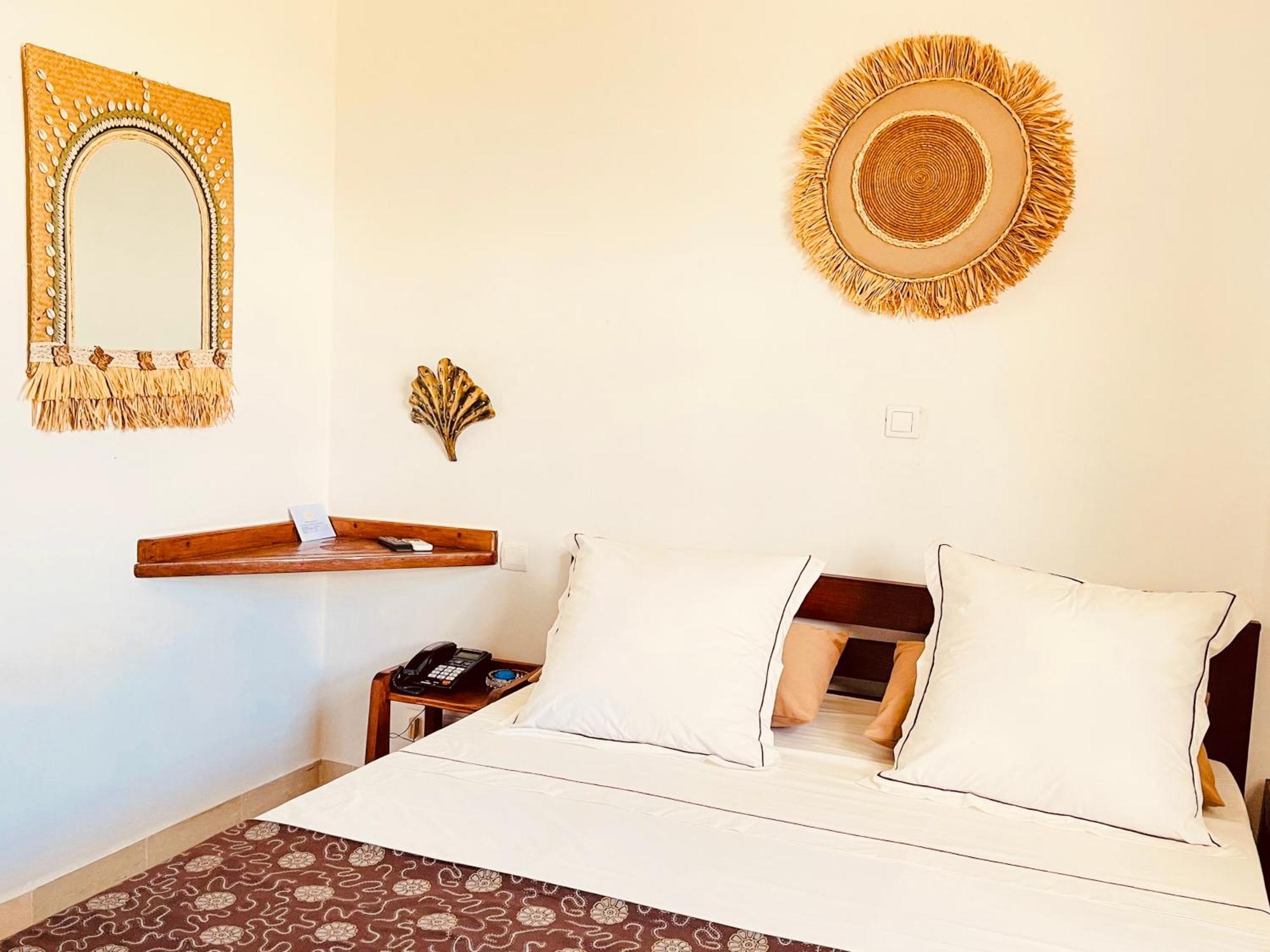 Le Nouvel Eden Hotel Toliara Kültér fotó