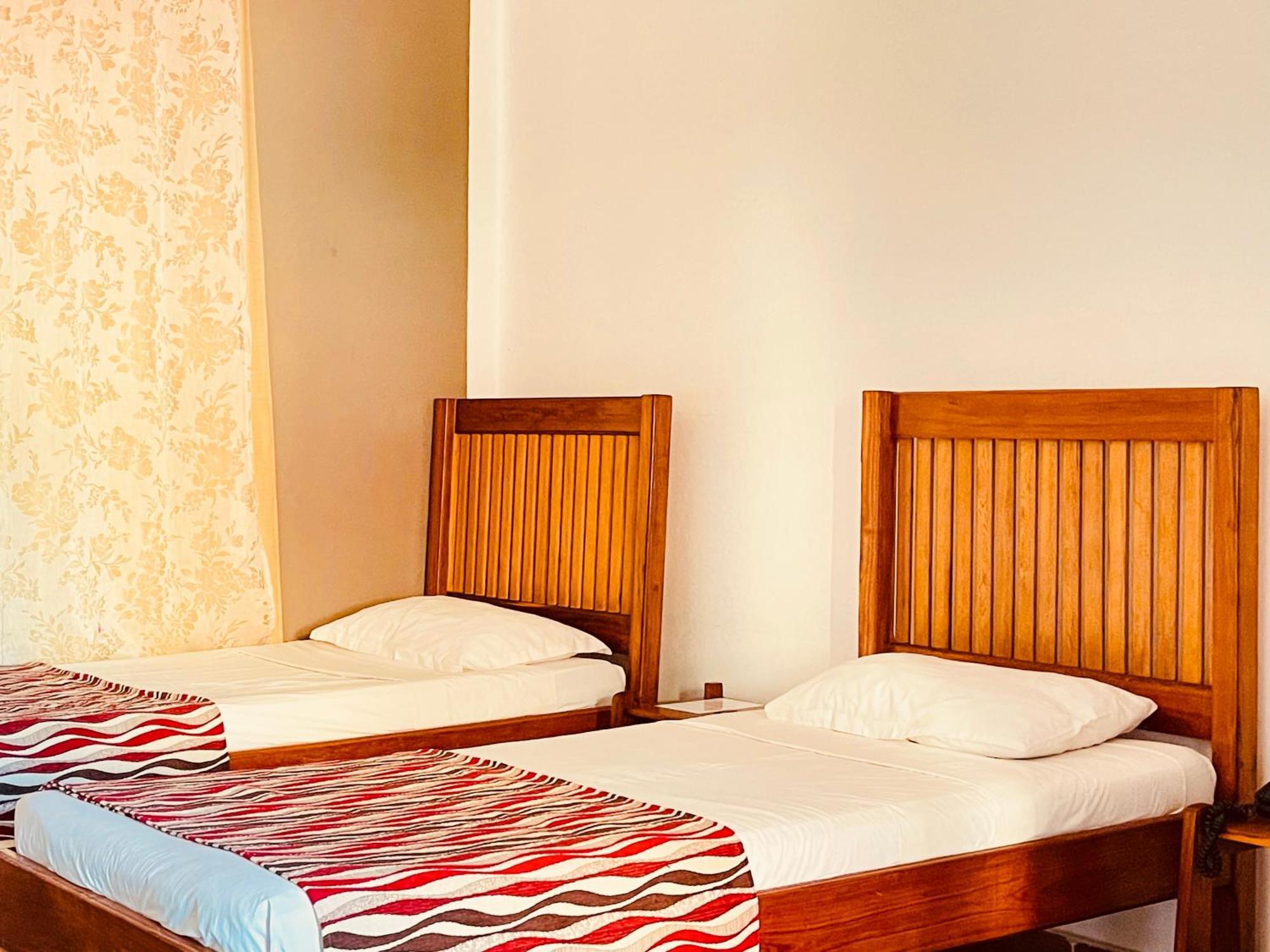 Le Nouvel Eden Hotel Toliara Kültér fotó