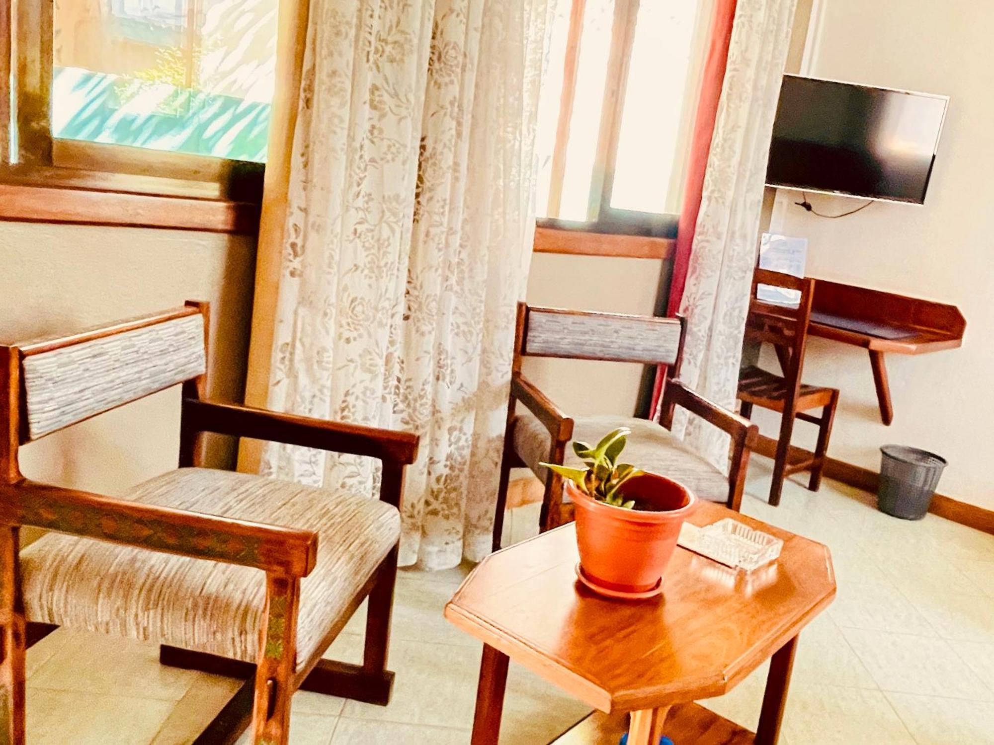 Le Nouvel Eden Hotel Toliara Kültér fotó